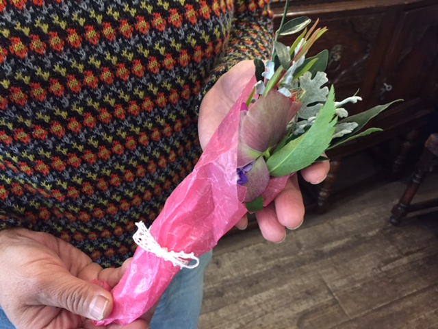 愛の土に咲く花達